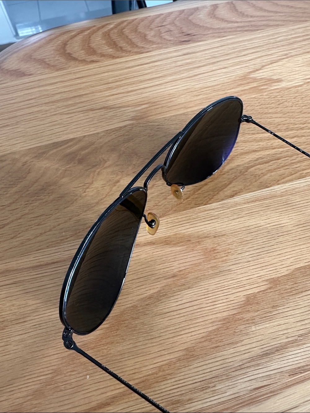 Ray-Ban Men's Black Aviator Sunglasses with Brown Case and Gold Accents - Picture 2 of 11